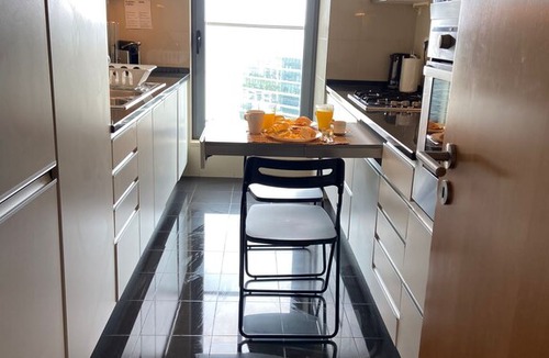Parque das Nacoes Condo | Suites panoramic river view