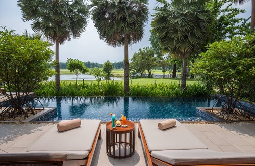 Bang Phli Hotel | Summit Windmill Golf Suite Hotel @Suvarnabhumi