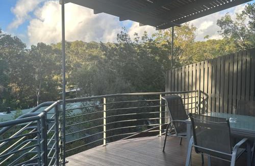 Kingfisher Bay Villa | Sun Set Satinay Executive Villa 615 at Kingfisher Bay Fraser Island