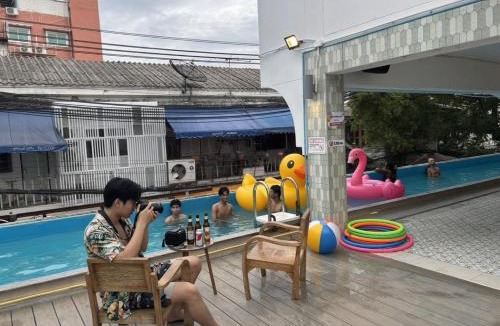 Chana Songkhram Hotel | Sunday Afternoon - Pool Stay Old Town Bangkok