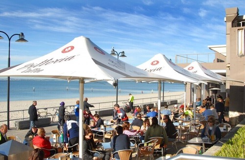 Brighton-le-Sands House | Sunny 2 bed Restaurants beach at door Pets O.K
