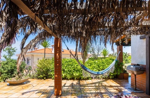 Mozelos Apartment | Sunny Country House with Swimming Pool