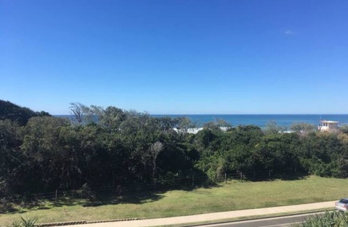 Marcoola Apartment | Sunshine Coast Beach Front