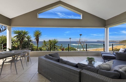 Forresters Beach House | SURFSIDE 65 AT FORRESTERS BEACH - UNINTERRUPTED VIEWS WITH SOLAR HEATED POOL AND HOT JET- SPA