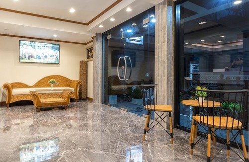 Don Muang House | Suthep Home & Hostel