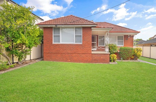 Auburn House | Sydney 4 bedhouse near Olympic Park Fast WIFI all room with aircon