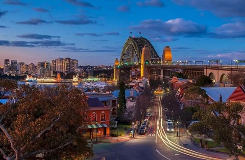 Millers Point Apartment | Sydney Harbour Bridge View City Centre 2 Bedrooms