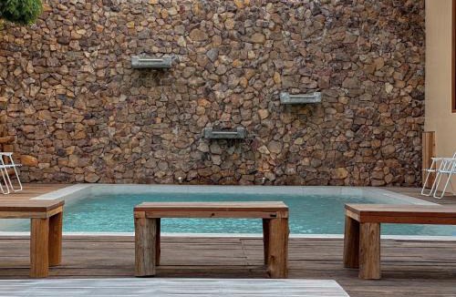 Koh Lan Villa | Tamarind Pool Villa Kohlarn