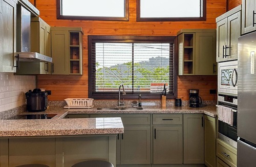 Canton Tarrazu Cabin | Tarrazú Uru Cabin: Epic Mountain Views