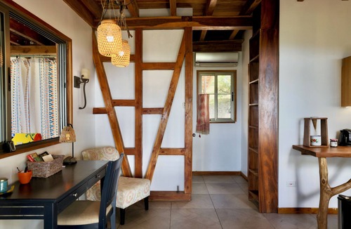 Belen de Nosarita House | Teak house with Samara,Nosara&Ocean views,1 Bedrm, Starlnk, hot H20, AC, kitchen