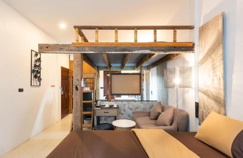 Ban Phan Thom Hostel | Tepbunthom Hostel
