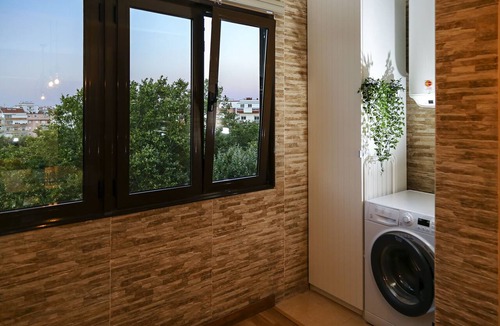 Mina Apartment | That Corner