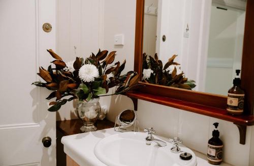 Warwick Hotel | The Abbey