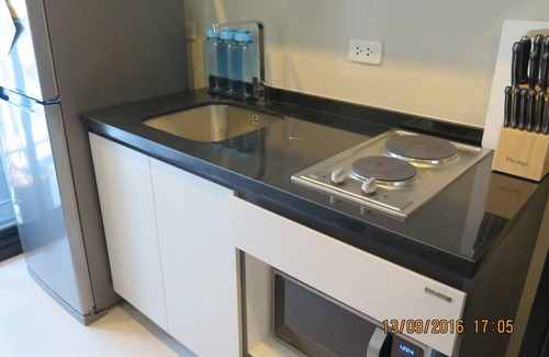 Central Pattaya Condo | The Base Central Pattaya - 1 bdr Condo with pool