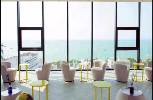 Pattaya Bay Apartment | The Base Central
