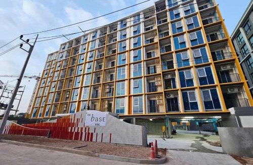 Phuket Apartment | THE BASE Rise Resort Style 1 & 2 Bedrooms