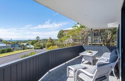 Angourie House | The Bay House - Oceanstays