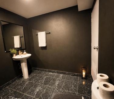 Chong Nonsi House | The Cage Suites