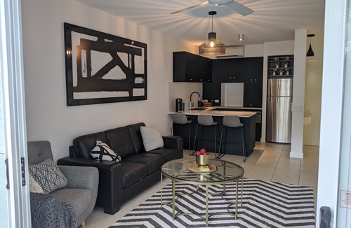 Palm Cove Resort | The escape luxury apartment Peppers beach club palm cove