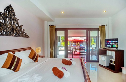 Mae Nam Hotel | The Florist Resort