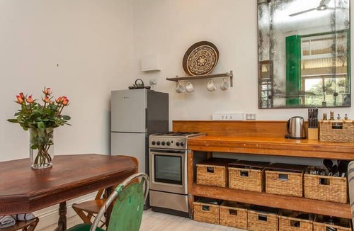 Brunswick Heads Apartment | The Green Door - Brunswick Heads