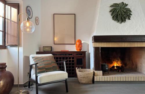 Odeceixe House | The Old House with Heated Pool, BBQ, Fireplace