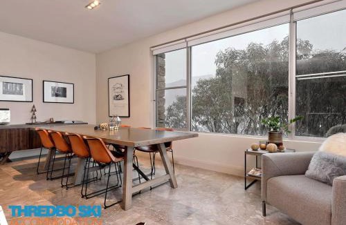 Thredbo Ski Chalet | The Peak 5