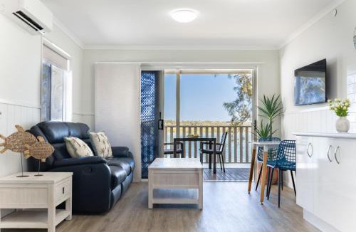Nambucca Heads Hotel | The Pelican Caravan Park Nambucca Heads