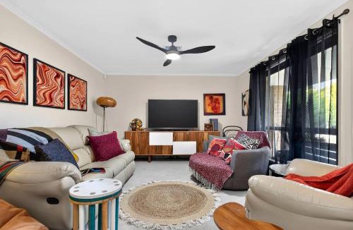 Sellicks Beach House | The Sellicks Atelier - Beachside Vintage Retreat