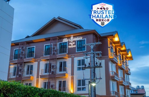 Thapae Hotel | The Signature Hotel @ Thapae