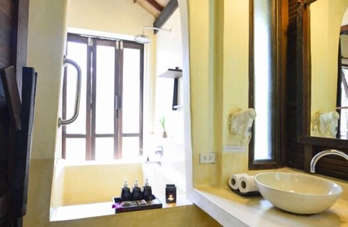 Koh Chang Tai Hotel | The Spa Koh Chang Resort