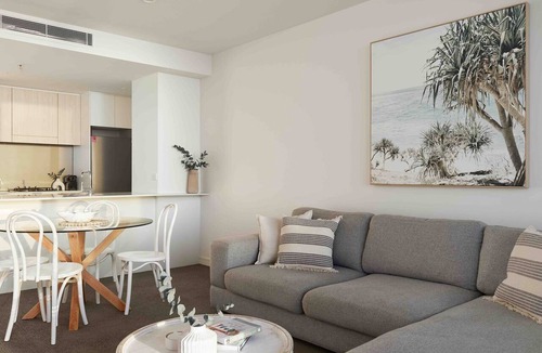 Newcastle Apartment | The Wave - holiday apartment in Newcastle
