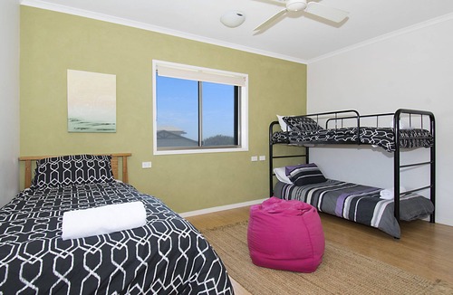North Creek Apartment | This luxury, beachfront apartment is a magnificent example of beachside living.