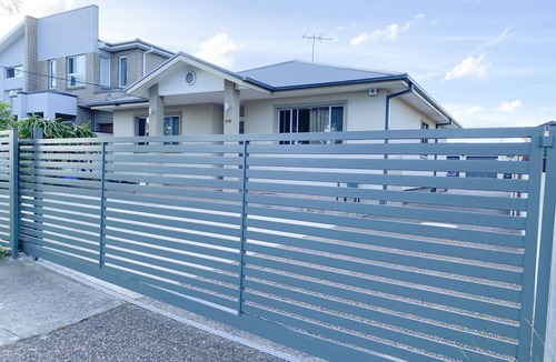 Fairfield Heights House | This one storey house has 5 bedrooms and 2 full bathrooms