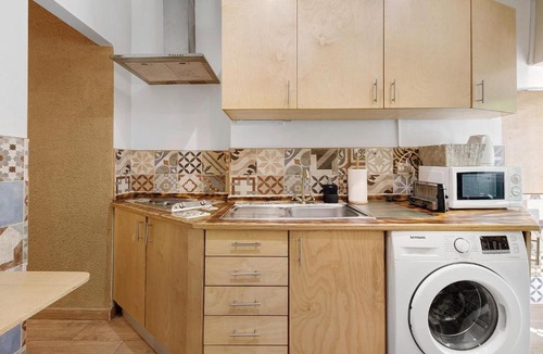 Santo Estevao Apartment | Tiny Gem In Alfama