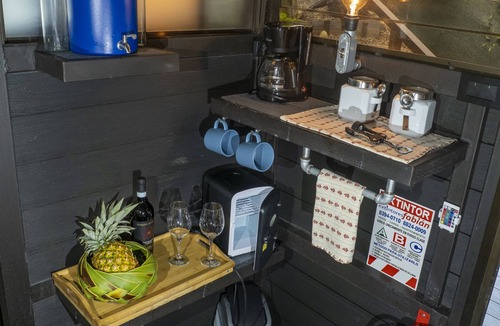 Baru House | Tiny home-Private Bathroom