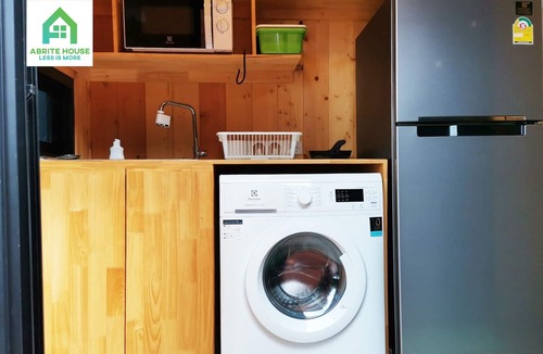 Ko Lanta House | Tiny house on Koh Lanta only 2 mins walk to the beach