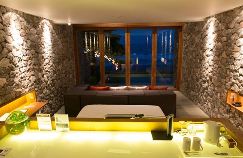 Prachuap Khiri Khan Hotel | Tolani Resort Kui Buri