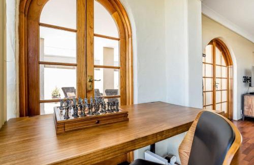 Indooroopilly Apartment | Tranquil Arches Indooroopilly