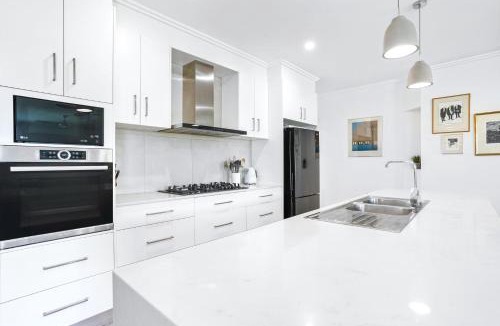 Trinity Beach House | Trinity Beach Breeze