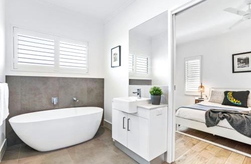 Trinity Beach House | Trinity Beach Breeze