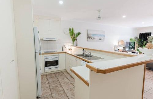 Palm Cove Villa | Tropical 2 BR, 2 Bath Villa with private pool