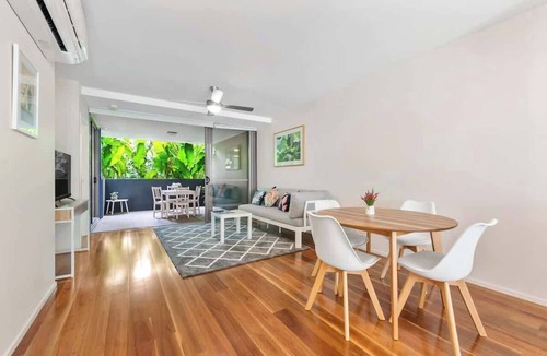 West End Apartment | Tropical Resort ~ 2 Bed/2 Bath/1 Car ~ West End