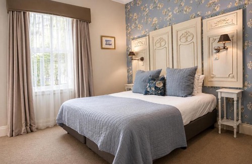 Beechworth Hotel | Twelve on Albert