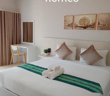 Takua Thung Hotel | Two Tree Cafe At Suanmuangthong