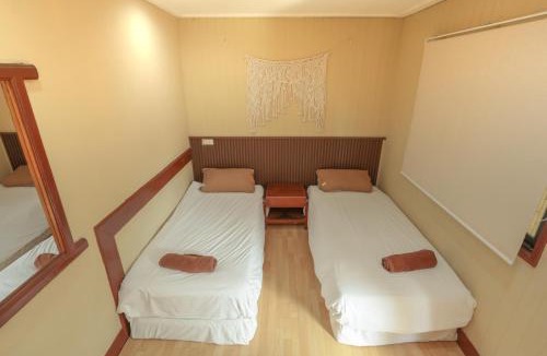 Haad Rin Hotel | U're Holitel