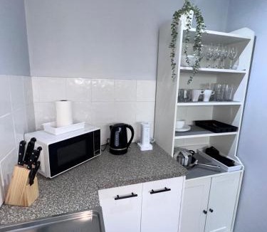 Norman Park Apartment | u2 Cute Fresh Unit Quiet Centre NewAC SmartTV
