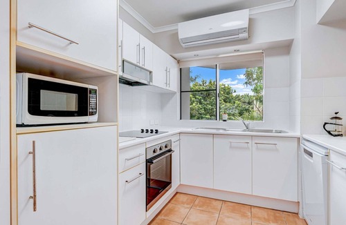 Wongaling Beach House | Ulysses One Beachfront Escape 2 Bedroom Spacious