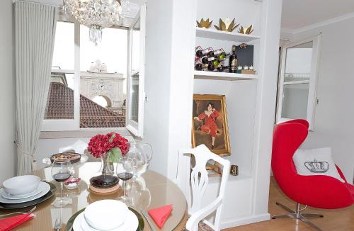 Santa Maria Maior Apartment | Unique Design Apartments