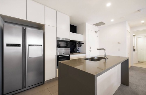 Broadbeach Apartment | Unit 2907 Oracle Tower 1 Level 29
